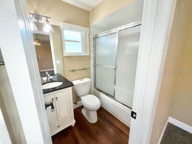 出租: $1,995 (3 贝兹, 2 浴室, 1092 平方英尺)