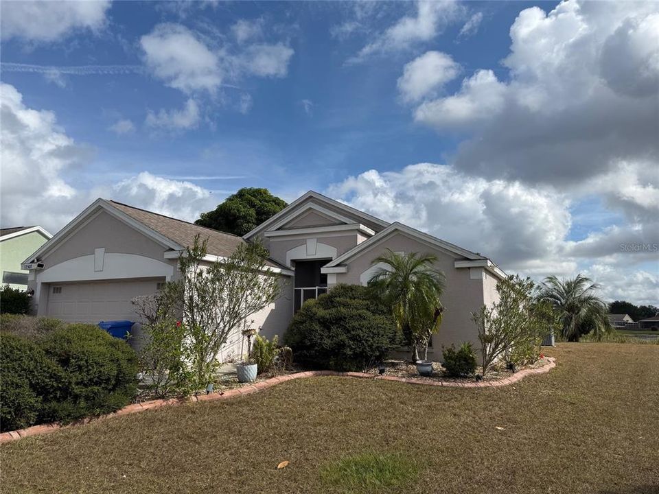 待售: $308,000 (4 贝兹, 2 浴室, 1665 平方英尺)