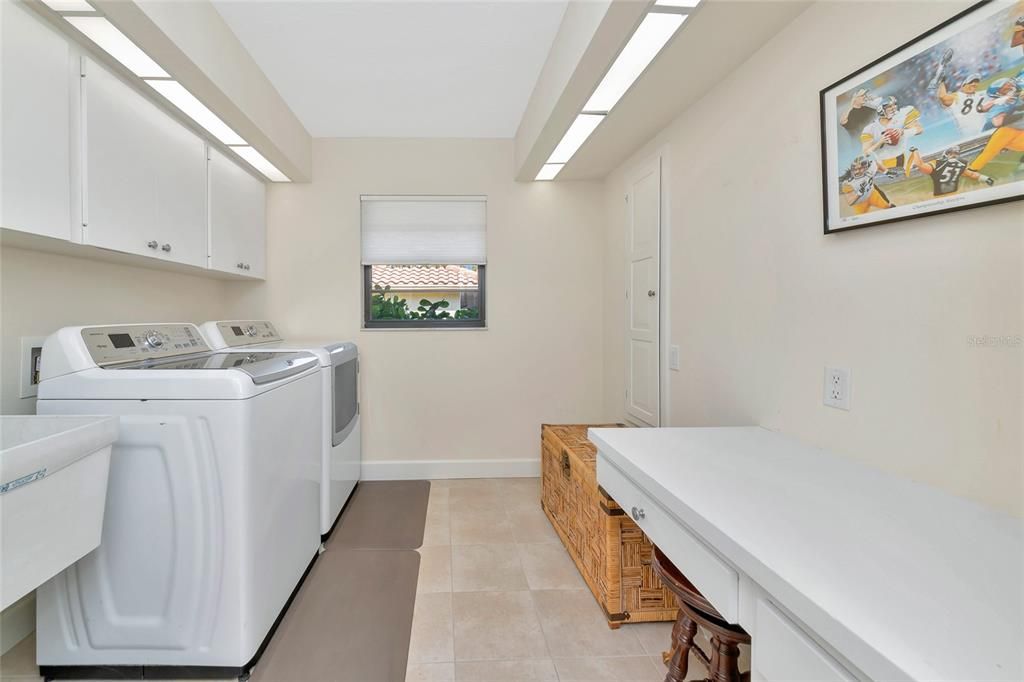 待售: $1,175,000 (3 贝兹, 3 浴室, 2698 平方英尺)