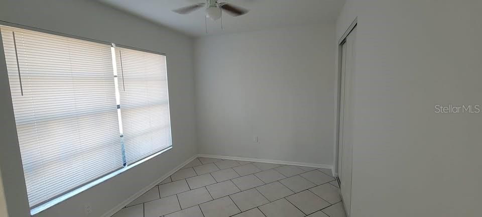 For Sale: $275,000 (4 beds, 2 baths, 1378 Square Feet)