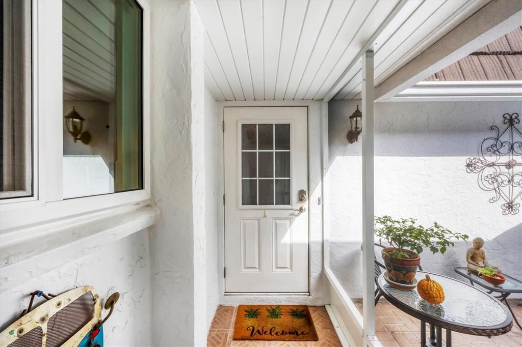 待售: $227,500 (2 贝兹, 2 浴室, 1372 平方英尺)