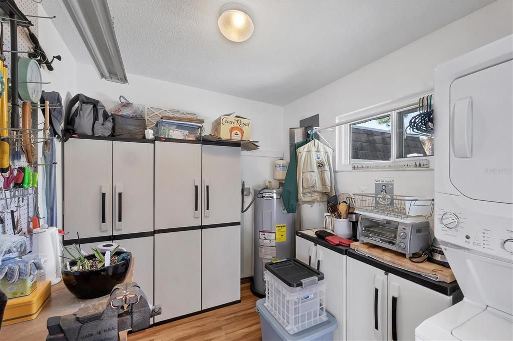 待售: $227,500 (2 贝兹, 2 浴室, 1372 平方英尺)