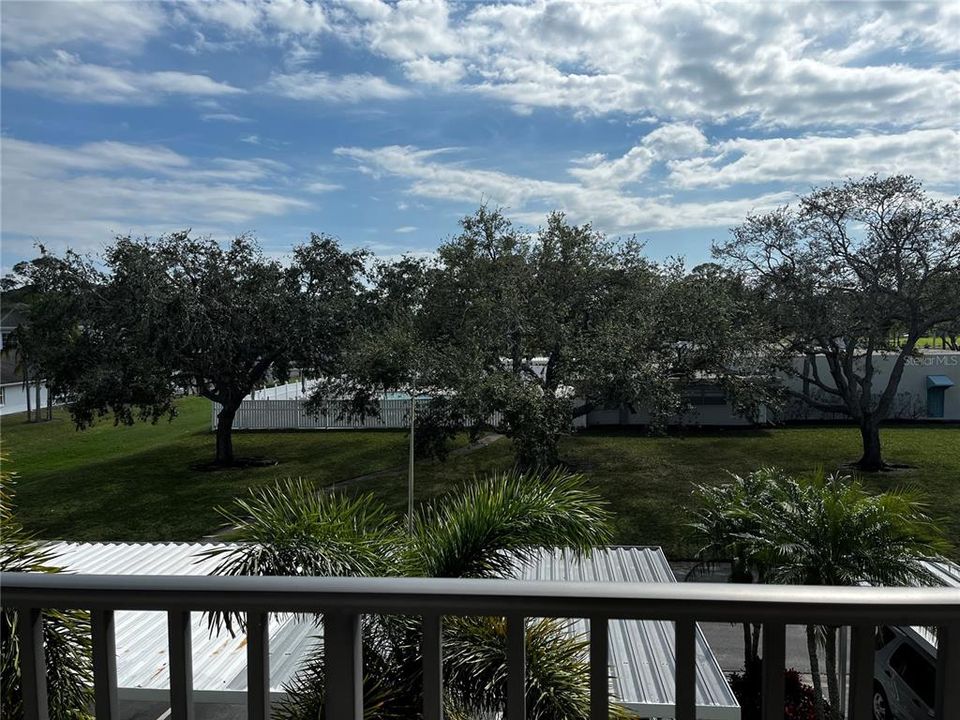 На продажу: $105,000 (1 спален, 1 ванн, 745 Квадратных фут)