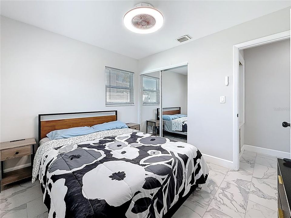 En Renta: $3,485 (3 camas, 2 baños, 1215 Pies cuadrados)