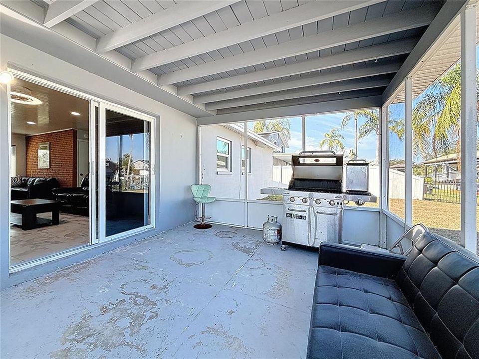 En Renta: $3,485 (3 camas, 2 baños, 1215 Pies cuadrados)