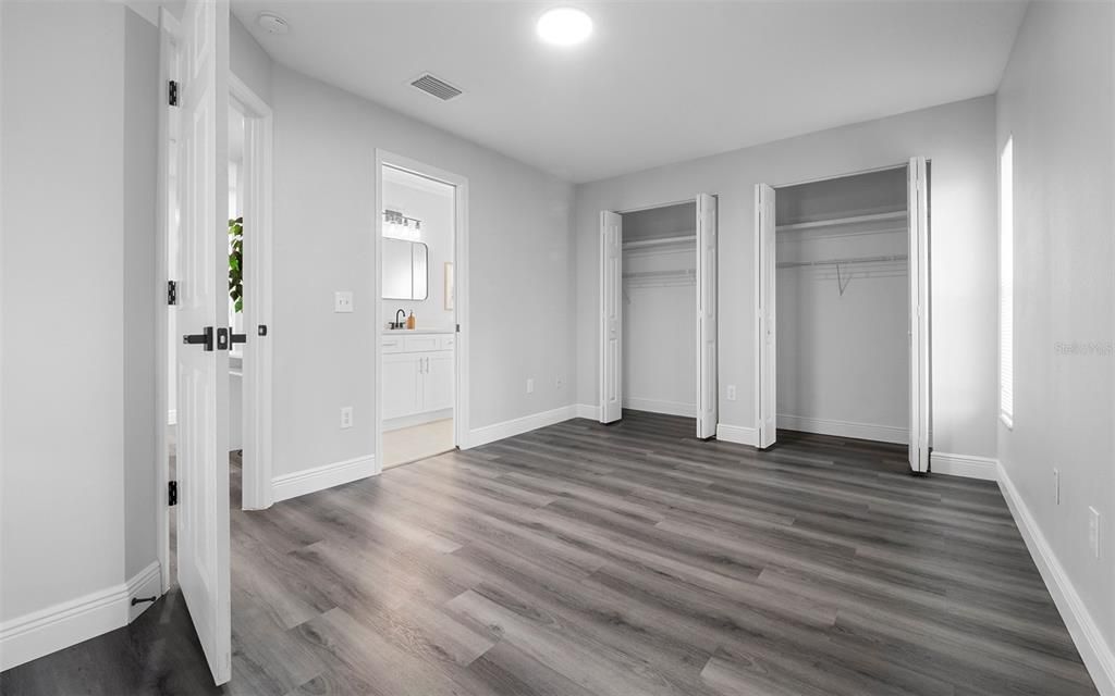 待售: $349,900 (3 贝兹, 2 浴室, 1232 平方英尺)