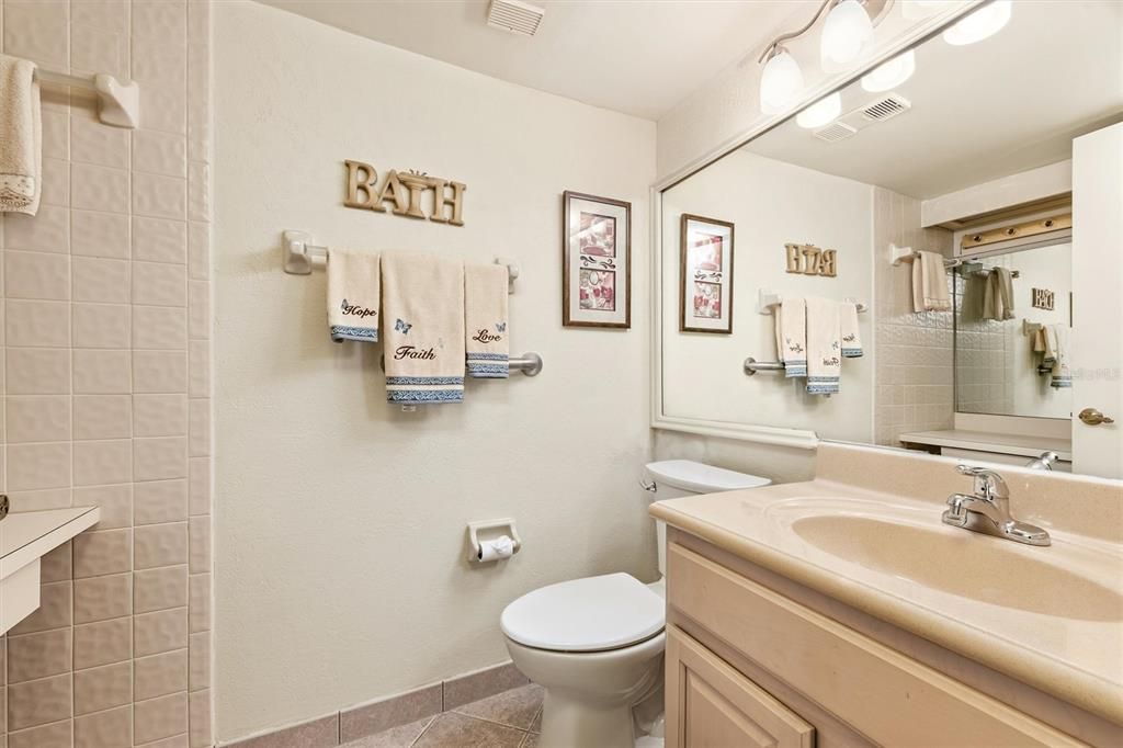 For Sale: $254,900 (3 beds, 2 baths, 1447 Square Feet)