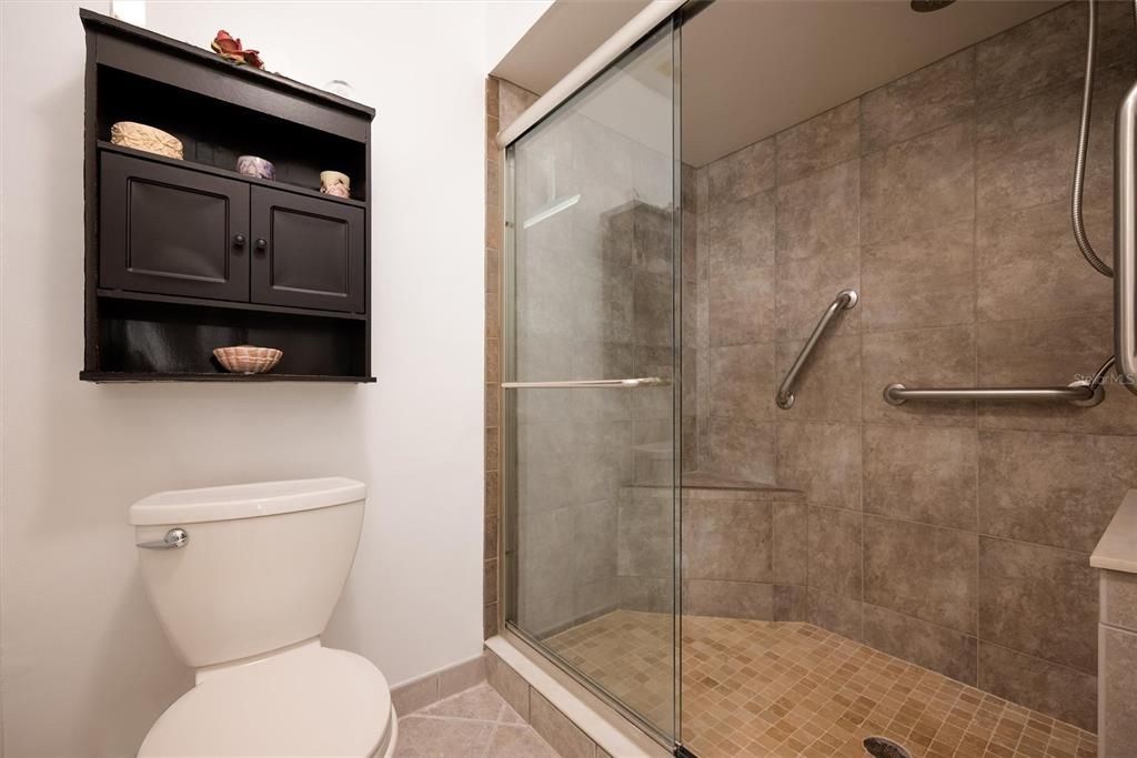 For Sale: $254,900 (3 beds, 2 baths, 1447 Square Feet)