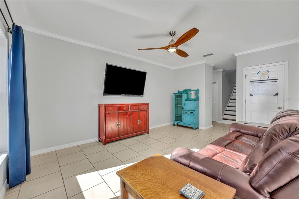 For Sale: $500,000 (5 beds, 3 baths, 2849 Square Feet)