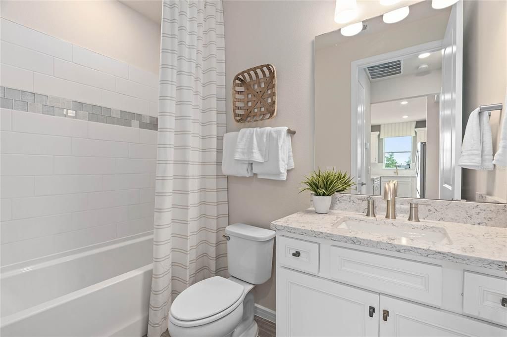 待售: $390,365 (3 贝兹, 2 浴室, 1579 平方英尺)