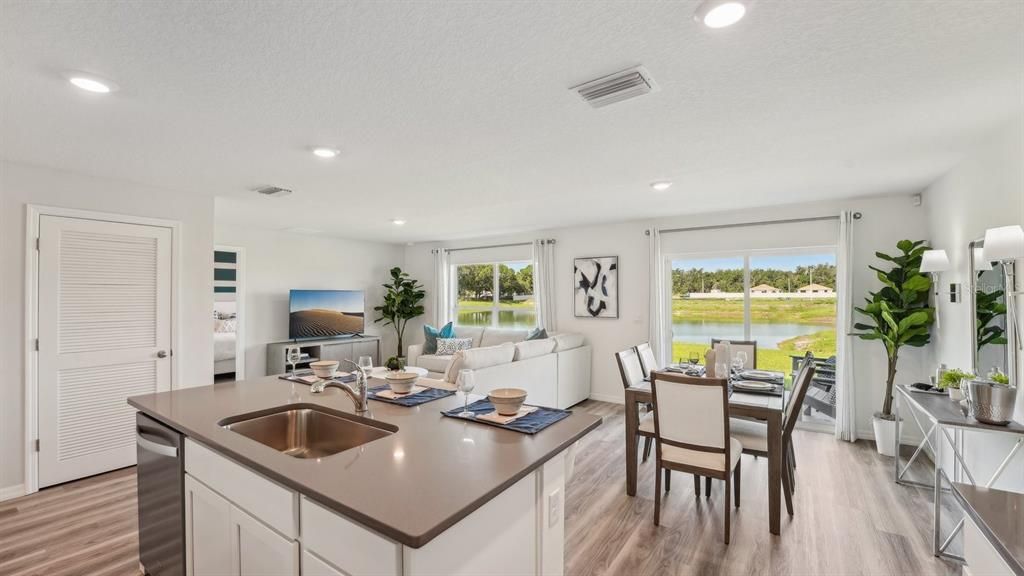 For Sale: $344,990 (4 beds, 2 baths, 1498 Square Feet)