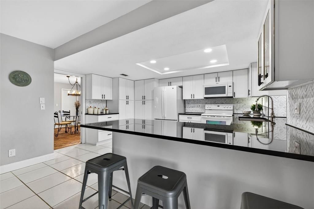 En Venta: $1,290,000 (3 camas, 2 baños, 2172 Pies cuadrados)