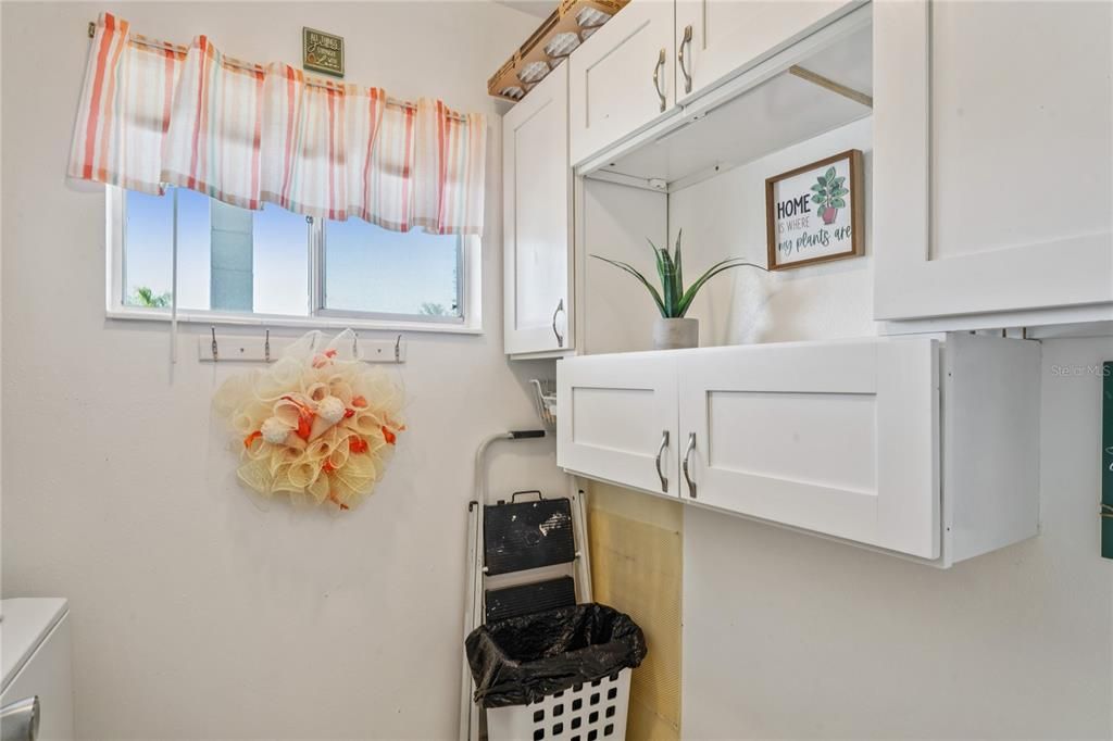 For Sale: $109,900 (2 beds, 1 baths, 744 Square Feet)