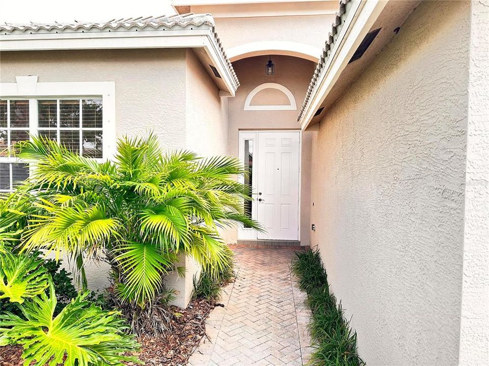 En Venta: $325,000 (2 camas, 2 baños, 1425 Pies cuadrados)