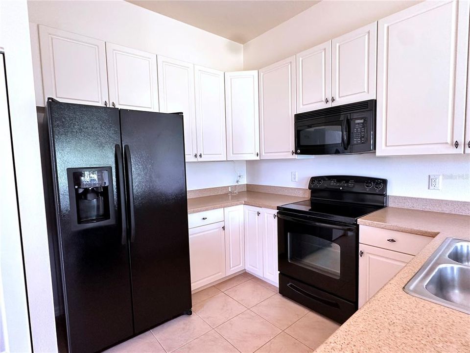 En Venta: $325,000 (2 camas, 2 baños, 1425 Pies cuadrados)