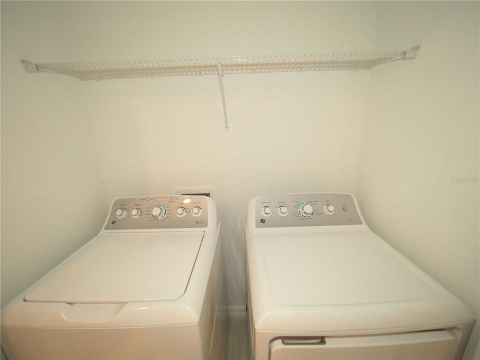 For Rent: $2,100 (3 beds, 2 baths, 1553 Square Feet)