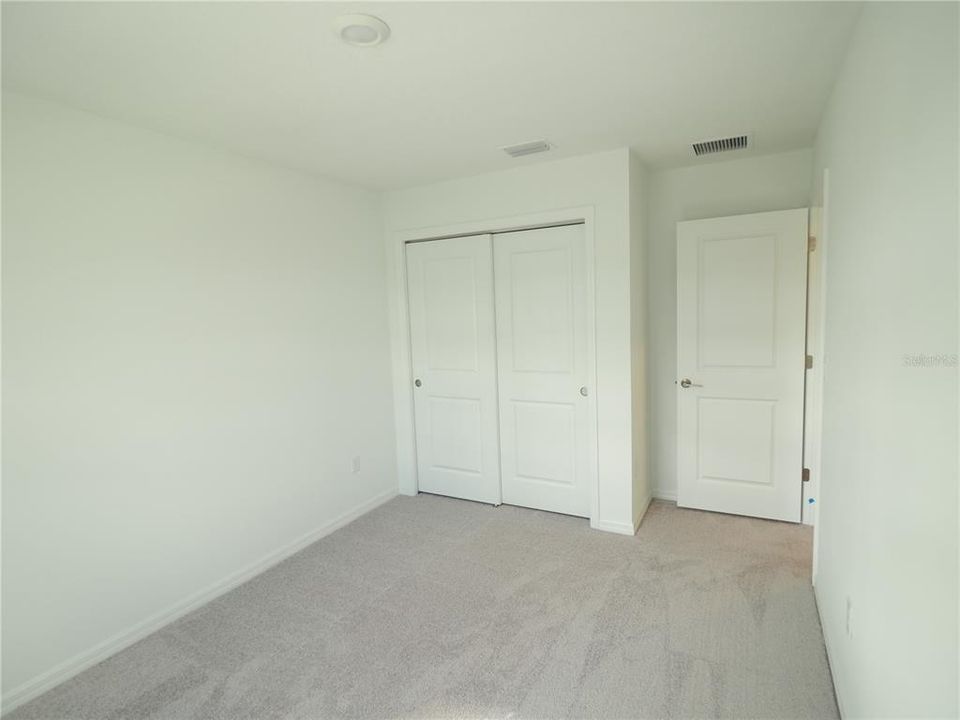 For Rent: $2,100 (3 beds, 2 baths, 1553 Square Feet)
