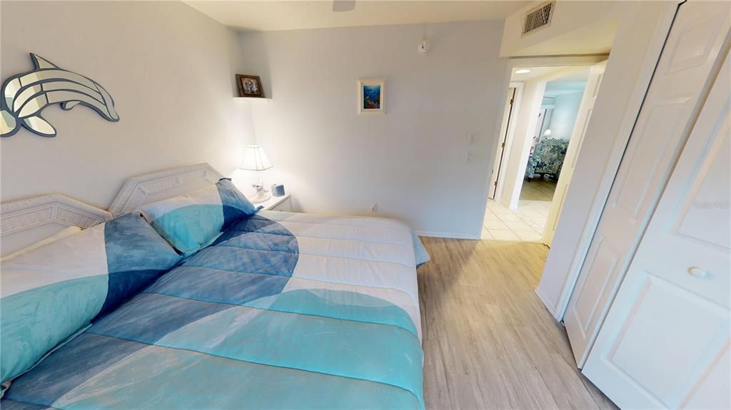 For Sale: $169,000 (2 beds, 2 baths, 1145 Square Feet)