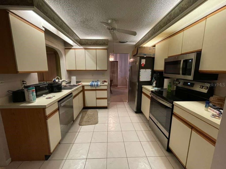 En Venta: $200,000 (2 camas, 2 baños, 1452 Pies cuadrados)