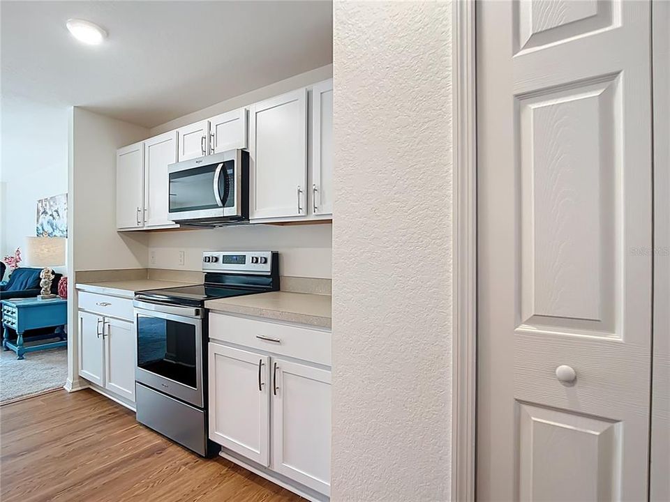 На продажу: $319,000 (3 спален, 2 ванн, 1521 Квадратных фут)