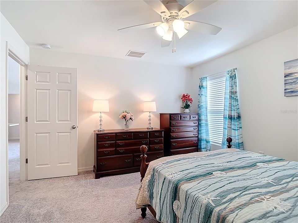 На продажу: $319,000 (3 спален, 2 ванн, 1521 Квадратных фут)