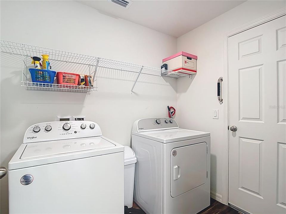 На продажу: $319,000 (3 спален, 2 ванн, 1521 Квадратных фут)