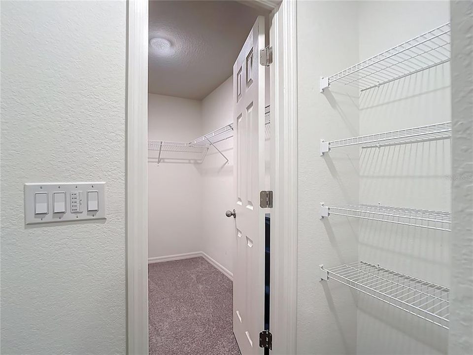 На продажу: $319,000 (3 спален, 2 ванн, 1521 Квадратных фут)