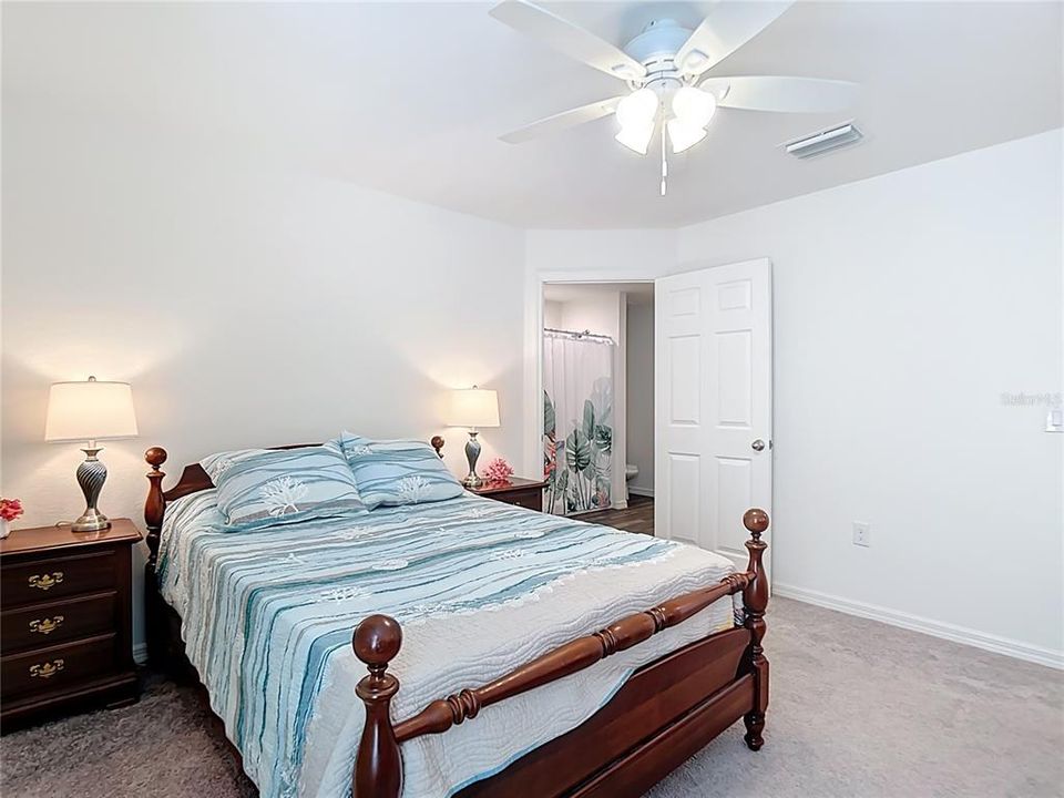 На продажу: $319,000 (3 спален, 2 ванн, 1521 Квадратных фут)