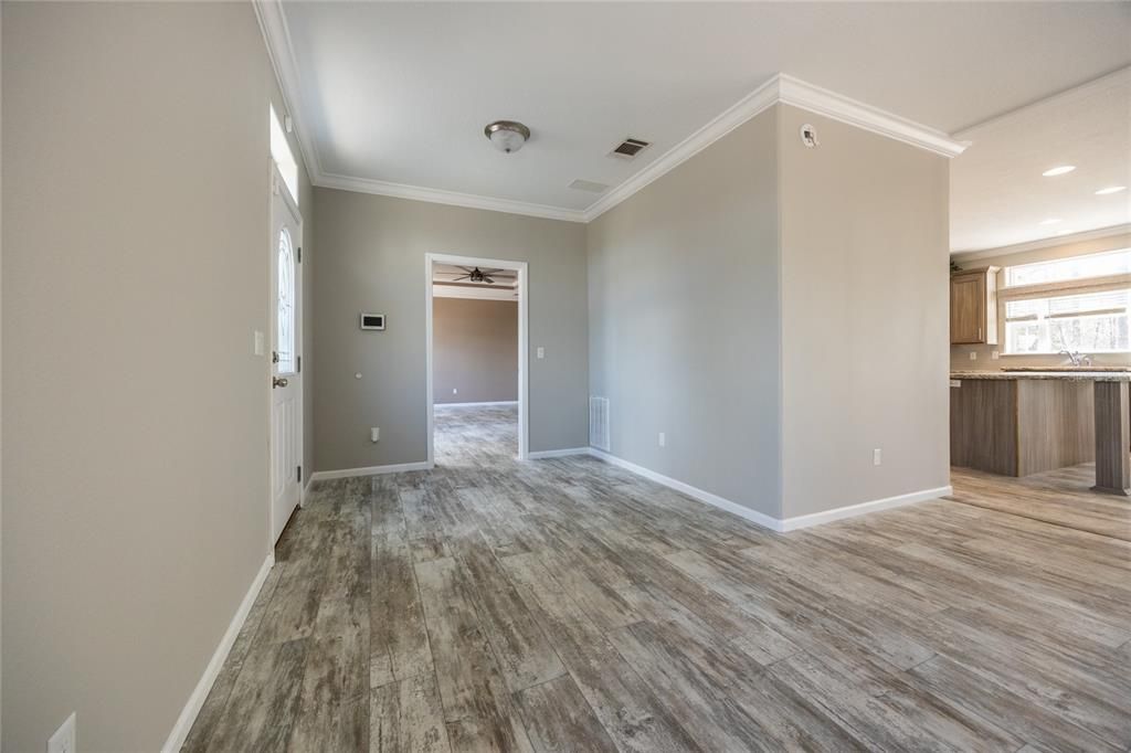 For Sale: $339,000 (3 beds, 2 baths, 2176 Square Feet)