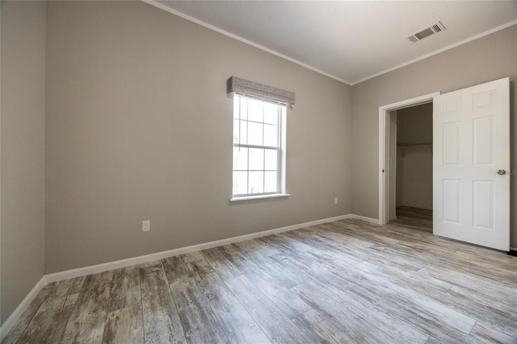 For Sale: $339,000 (3 beds, 2 baths, 2176 Square Feet)