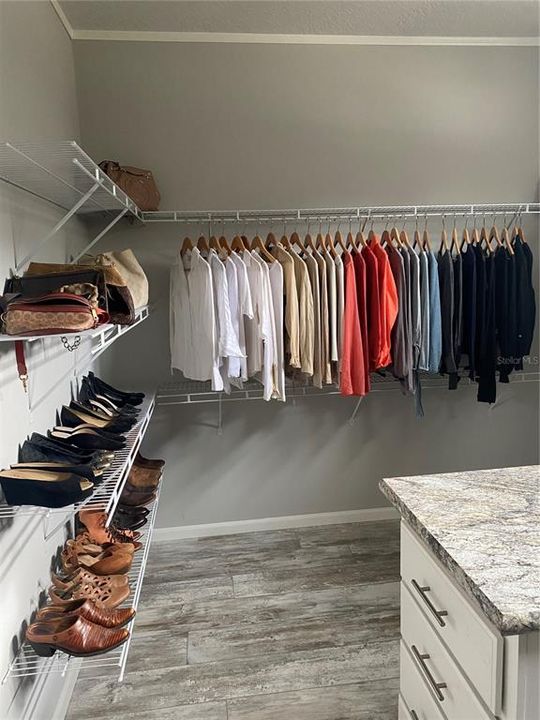 For Sale: $339,000 (3 beds, 2 baths, 2176 Square Feet)