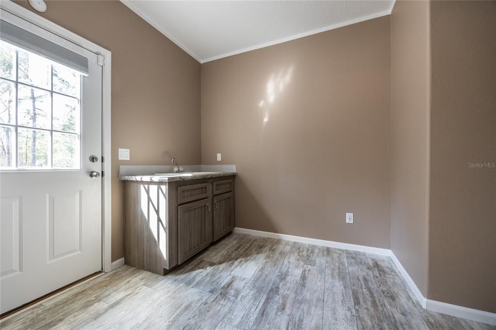 For Sale: $339,000 (3 beds, 2 baths, 2176 Square Feet)