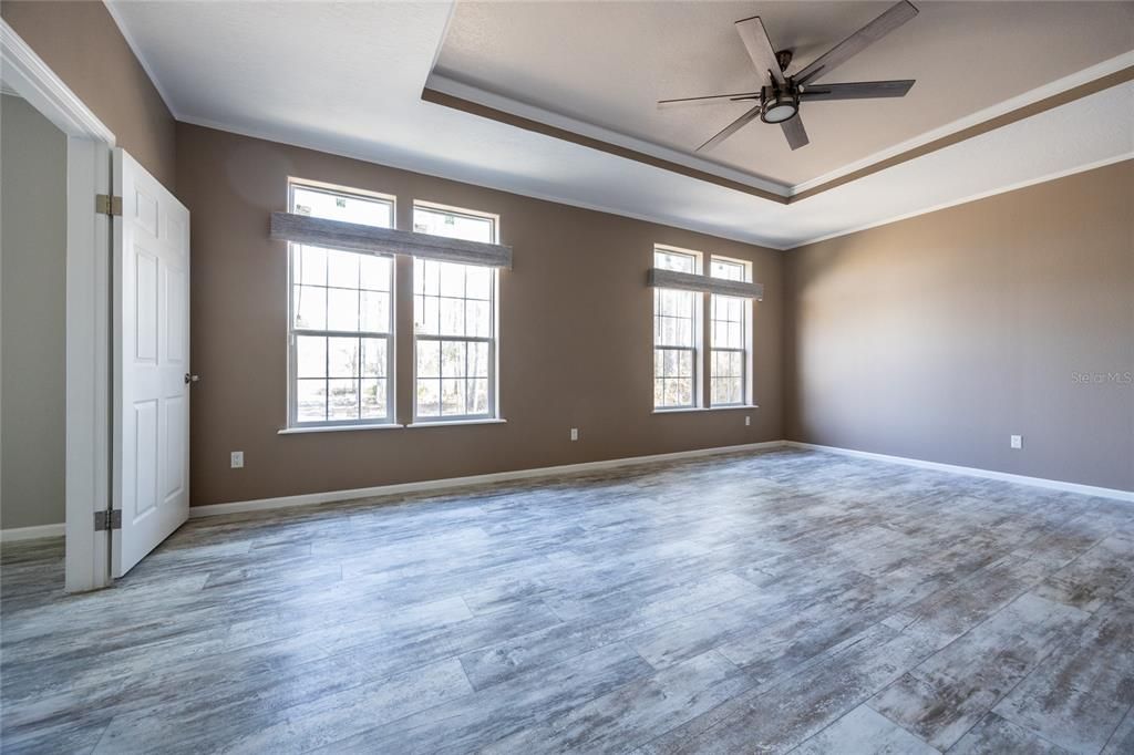 For Sale: $339,000 (3 beds, 2 baths, 2176 Square Feet)