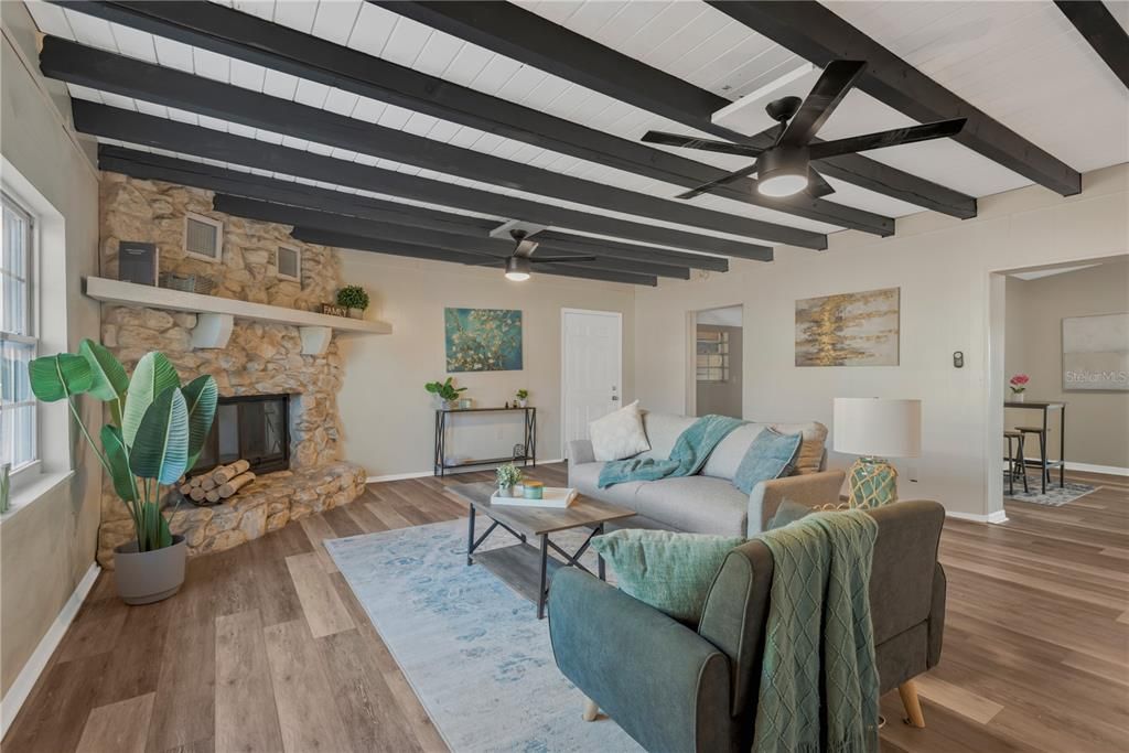 For Sale: $499,900 (4 beds, 2 baths, 2690 Square Feet)