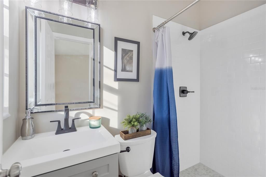 For Sale: $499,900 (4 beds, 2 baths, 2690 Square Feet)