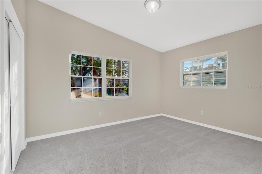 For Sale: $499,900 (4 beds, 2 baths, 2690 Square Feet)