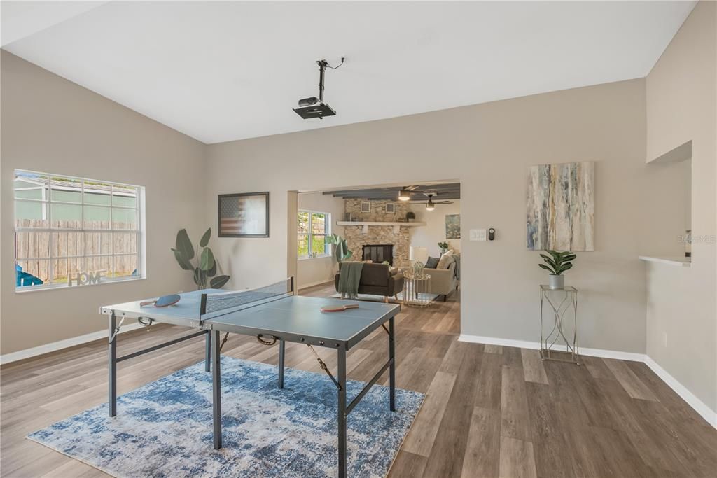 For Sale: $499,900 (4 beds, 2 baths, 2690 Square Feet)