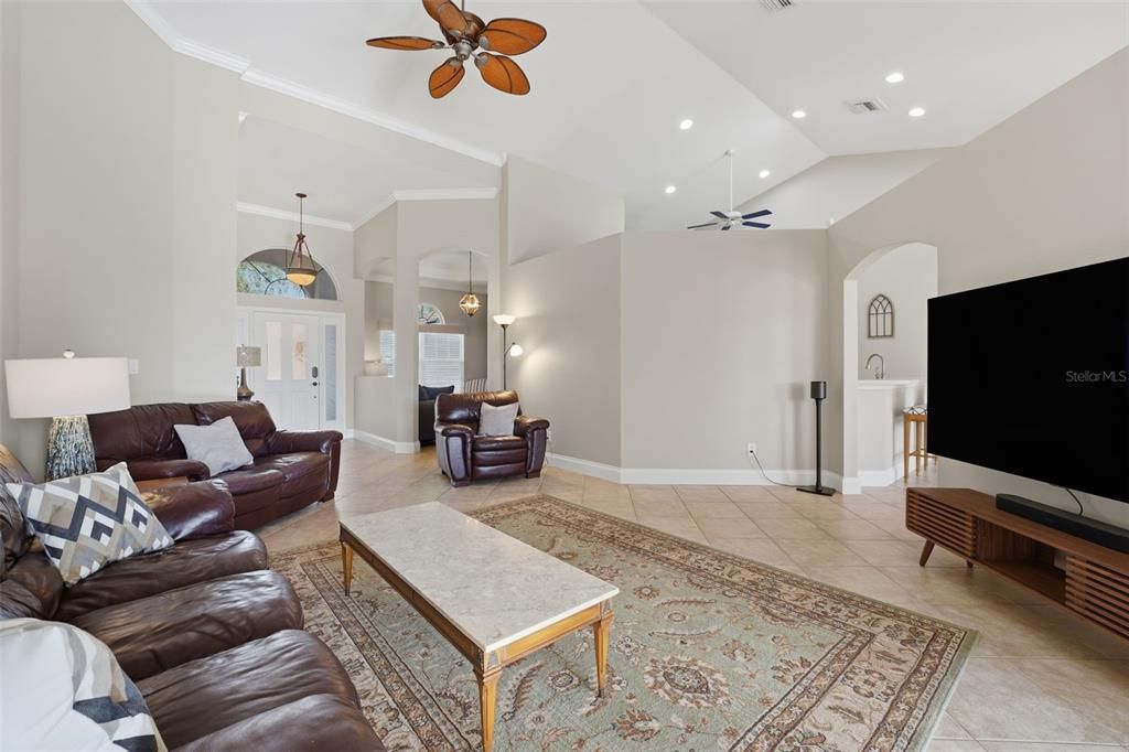 For Sale: $649,000 (3 beds, 2 baths, 2240 Square Feet)