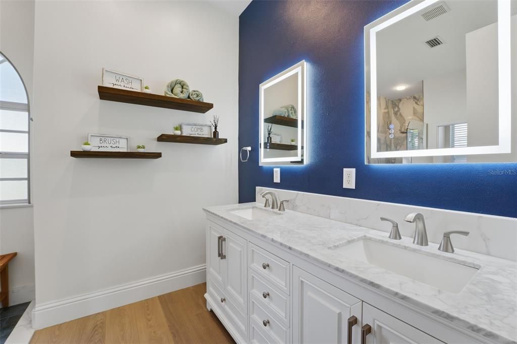 For Sale: $649,000 (3 beds, 2 baths, 2240 Square Feet)