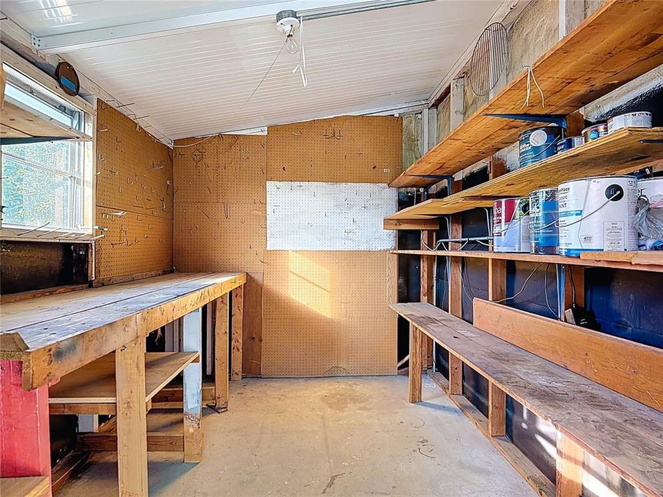 На продажу: $185,000 (2 спален, 2 ванн, 1104 Квадратных фут)