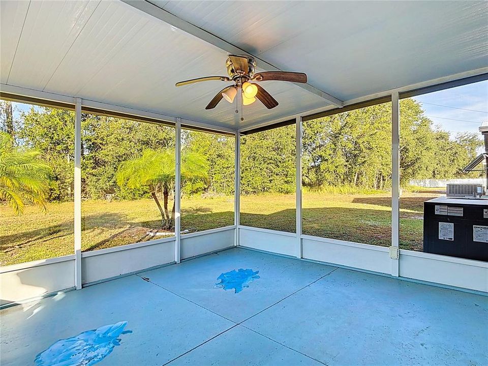 На продажу: $185,000 (2 спален, 2 ванн, 1104 Квадратных фут)