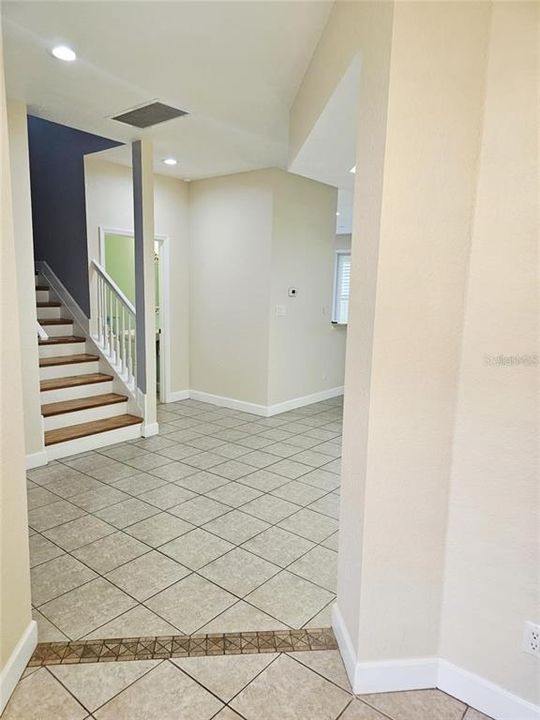 En Venta: $595,000 (3 camas, 2 baños, 2332 Pies cuadrados)