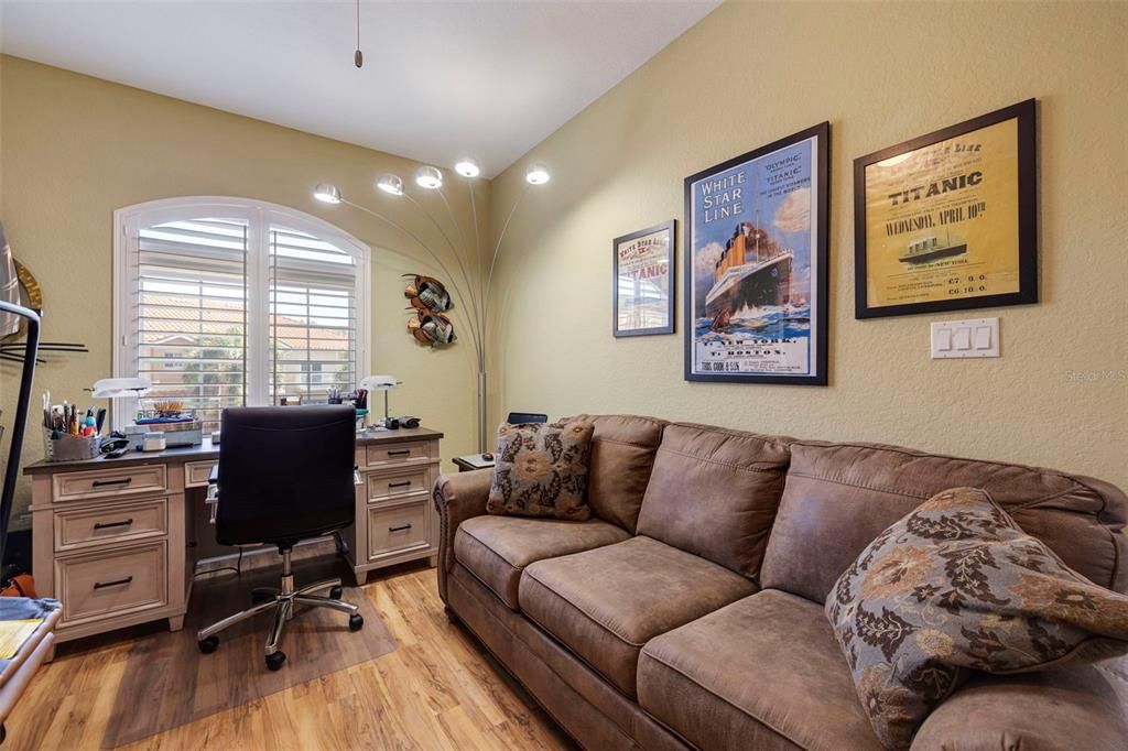 En Venta: $595,000 (3 camas, 2 baños, 2332 Pies cuadrados)