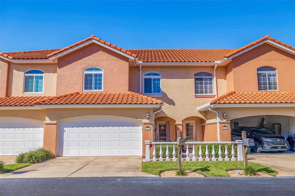 En Venta: $595,000 (3 camas, 2 baños, 2332 Pies cuadrados)