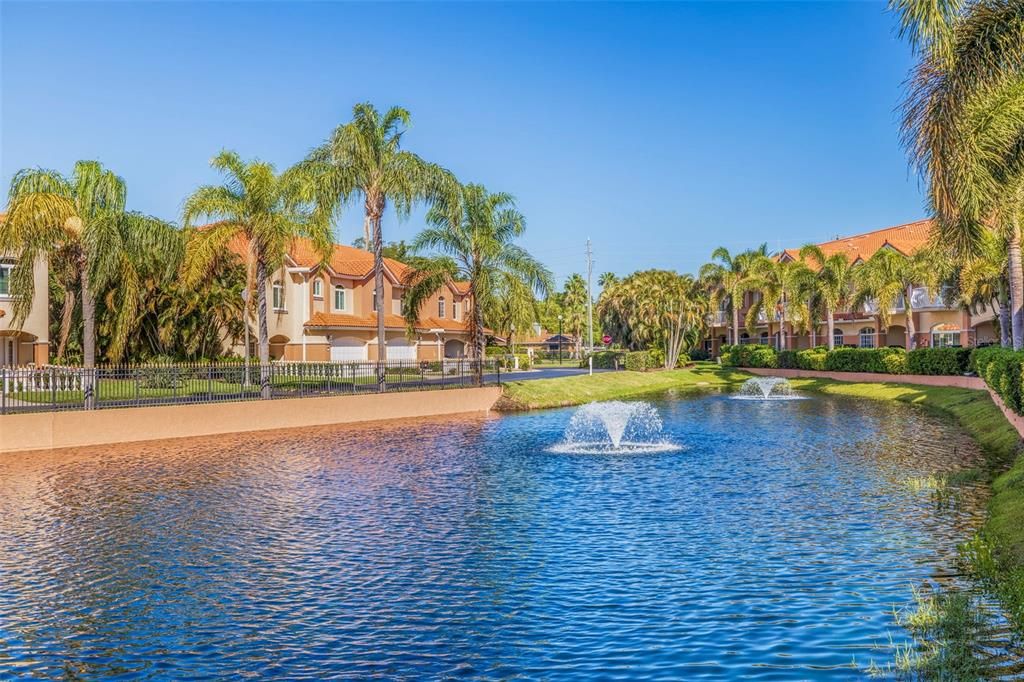 En Venta: $595,000 (3 camas, 2 baños, 2332 Pies cuadrados)