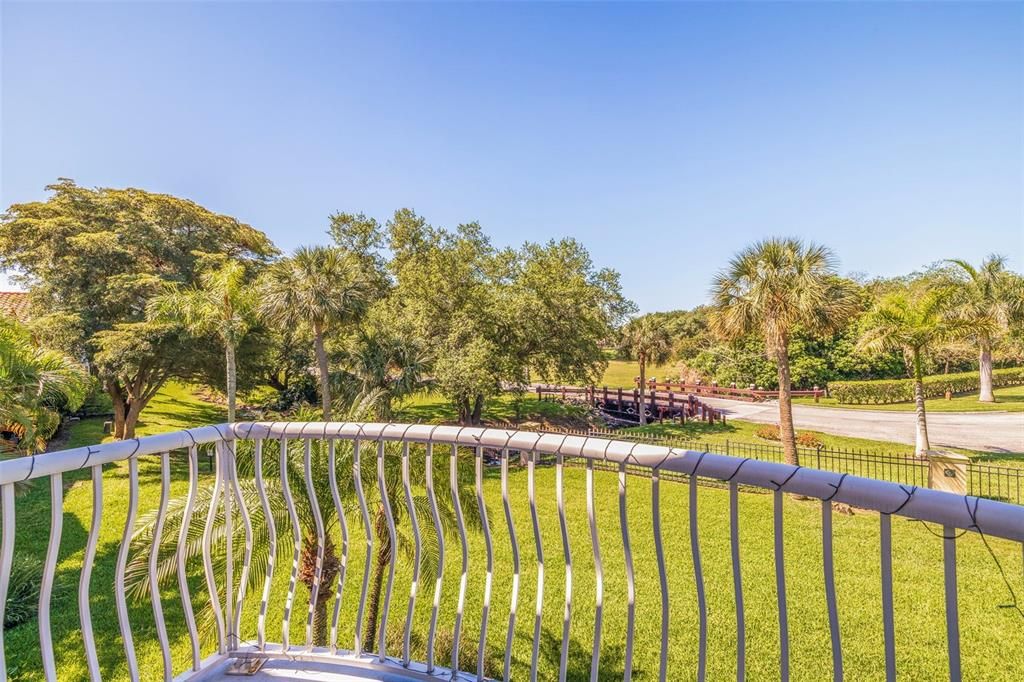 En Venta: $595,000 (3 camas, 2 baños, 2332 Pies cuadrados)