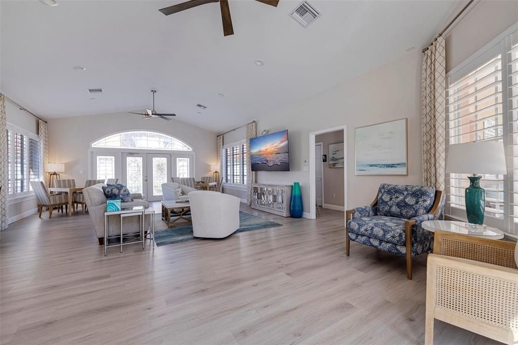 En Venta: $595,000 (3 camas, 2 baños, 2332 Pies cuadrados)