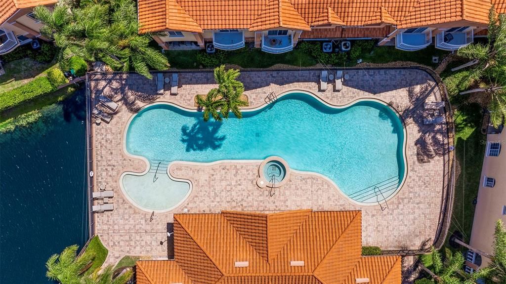 En Venta: $595,000 (3 camas, 2 baños, 2332 Pies cuadrados)