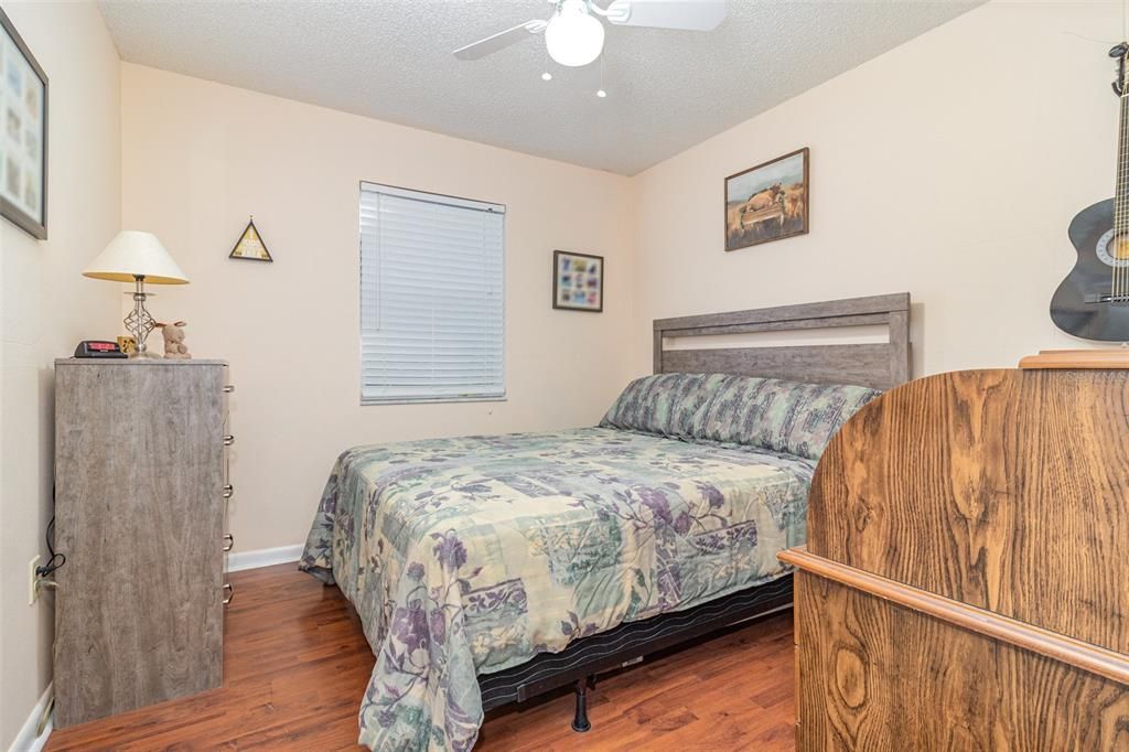 En Venta: $258,500 (3 camas, 2 baños, 1524 Pies cuadrados)