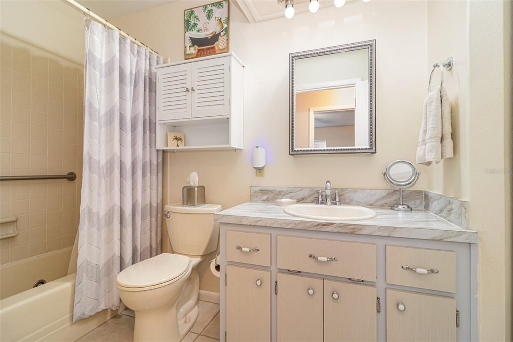 En Venta: $258,500 (3 camas, 2 baños, 1524 Pies cuadrados)